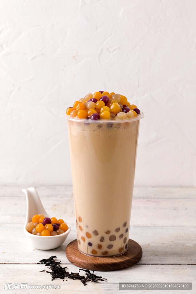 珍珠奶茶满满甜蜜好滋味