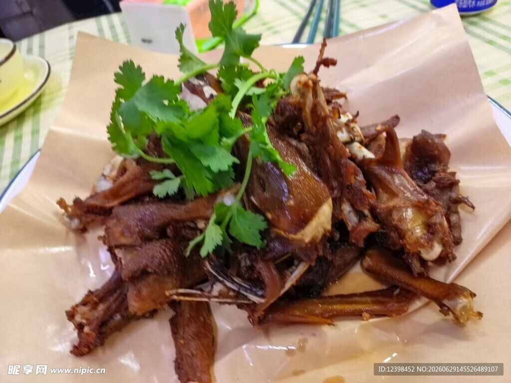 美味卤鸭舌