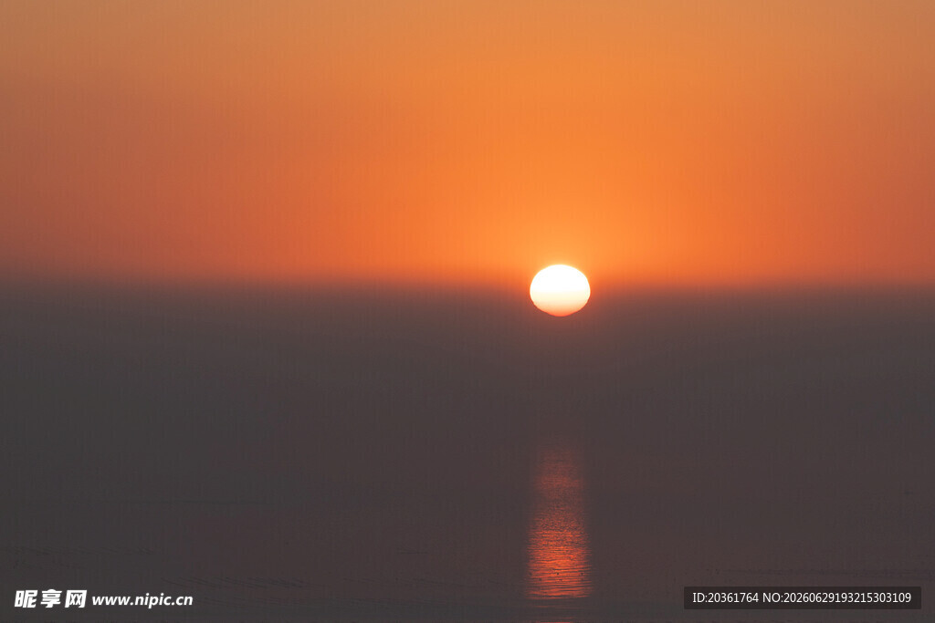 海上落日美景