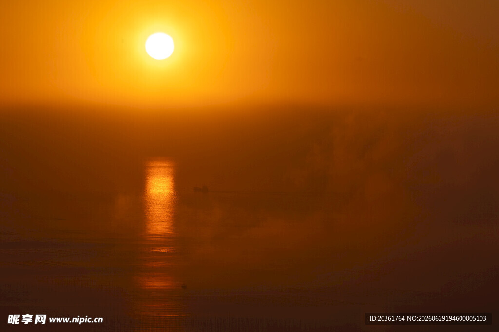 海上日出美景