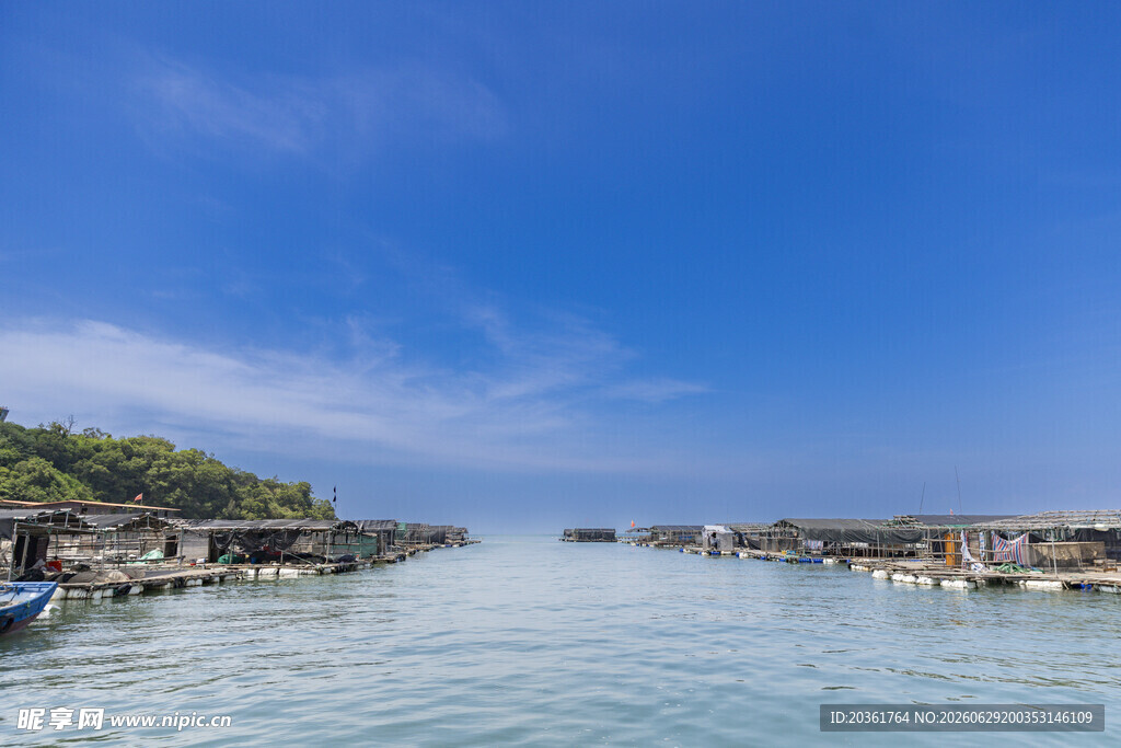 水上村落美景
