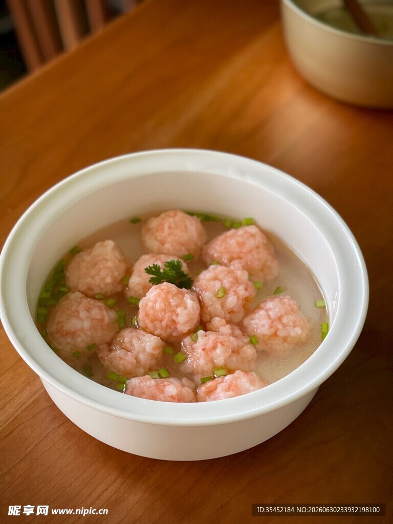 虾仁肉丸汤