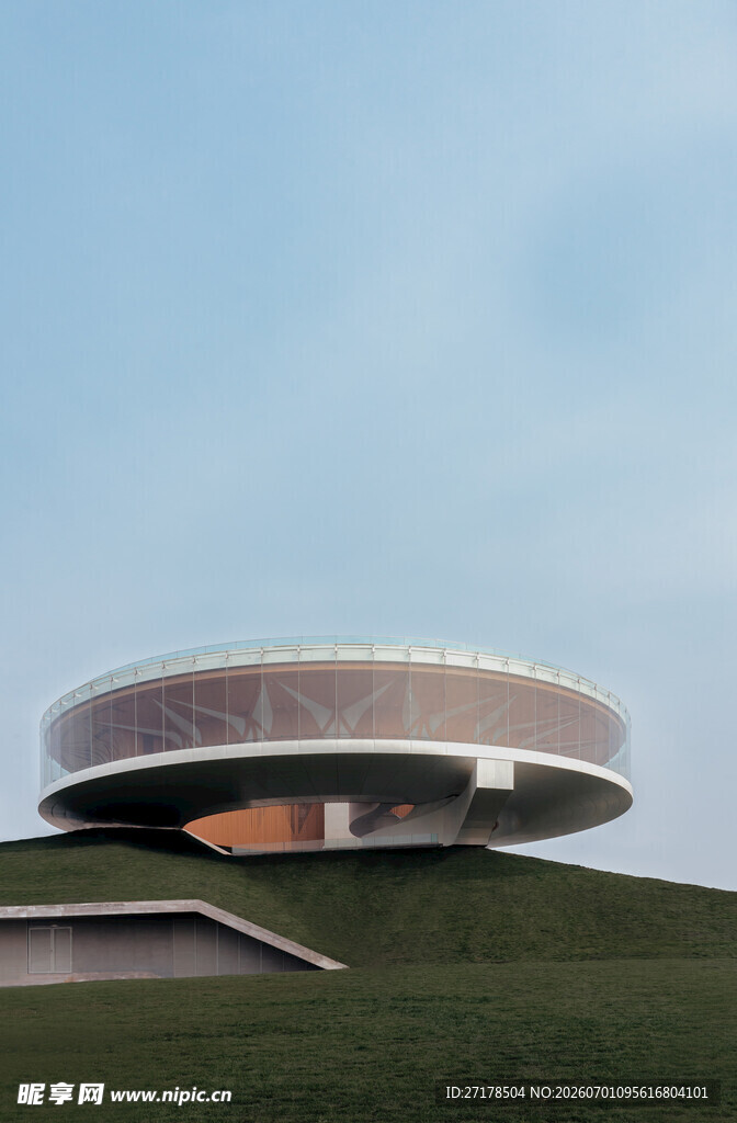 未来感圆形悬浮建筑景观