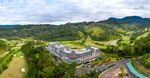 山间度假村全景风光