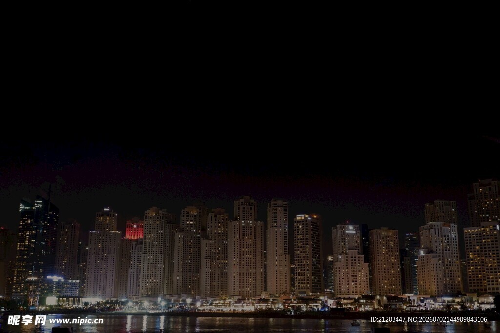 城市夜景高楼林立