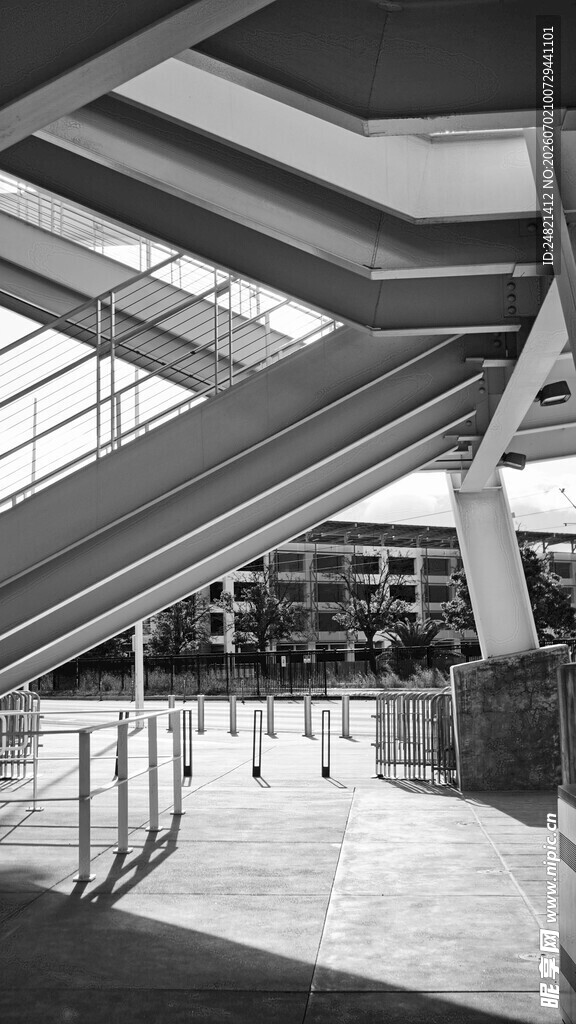 现代建筑内部空间结构