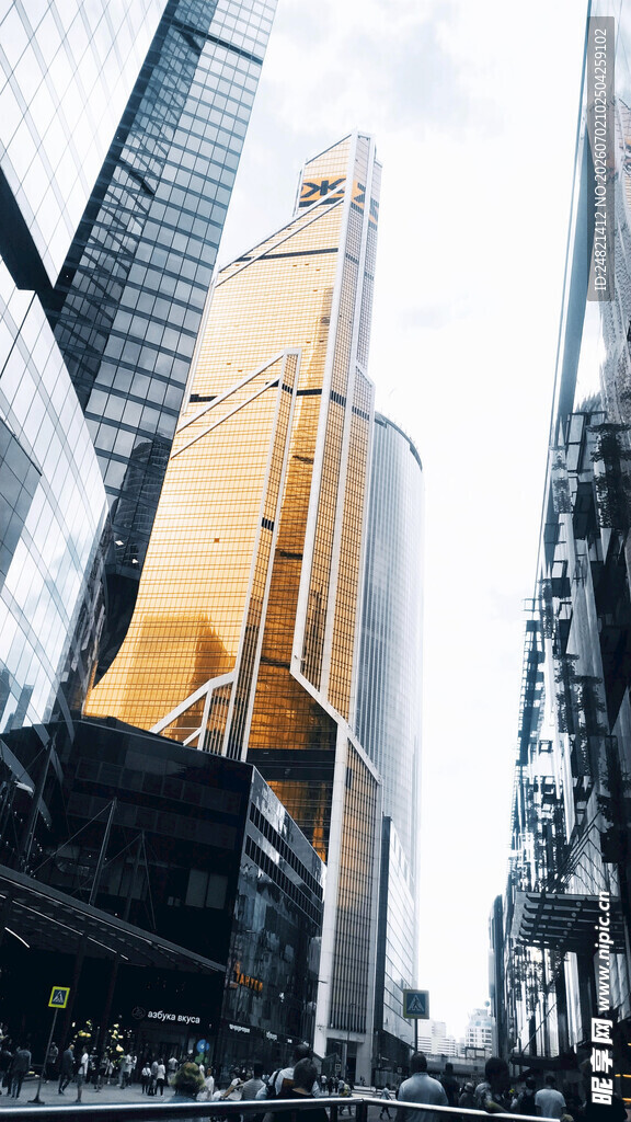 都市高楼林立景象