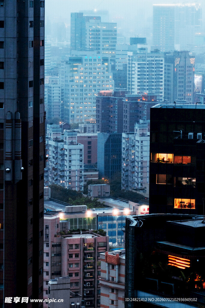城市高楼景观夜景俯瞰
