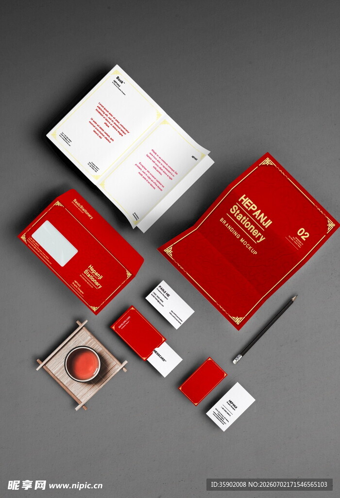 红色证件及用品组合展示