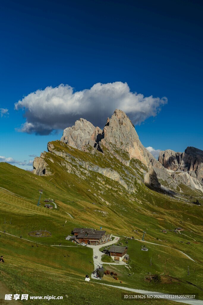 山间美景