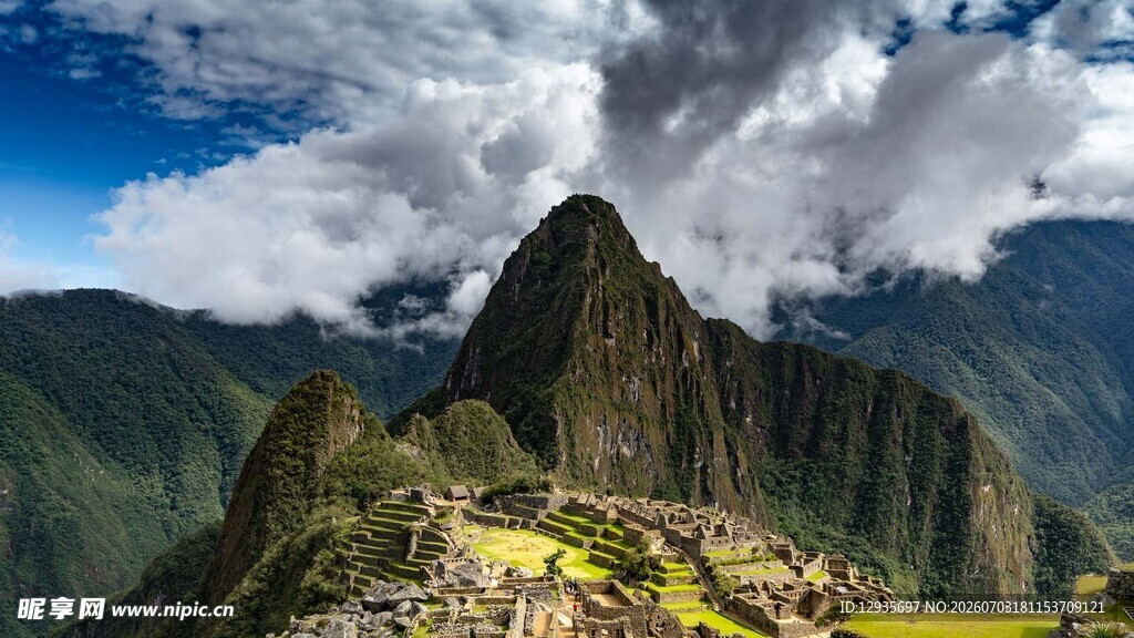 壮丽山景
