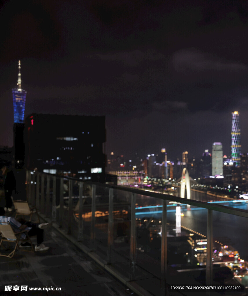 上海璀璨夜景俯瞰