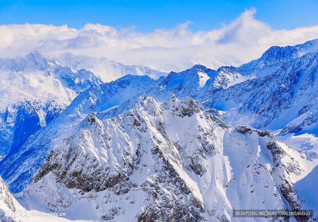 壮丽雪山美景