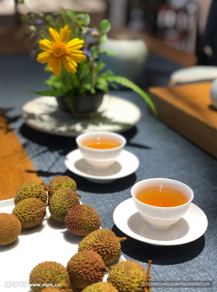 中式茶点与茶饮的雅致组合