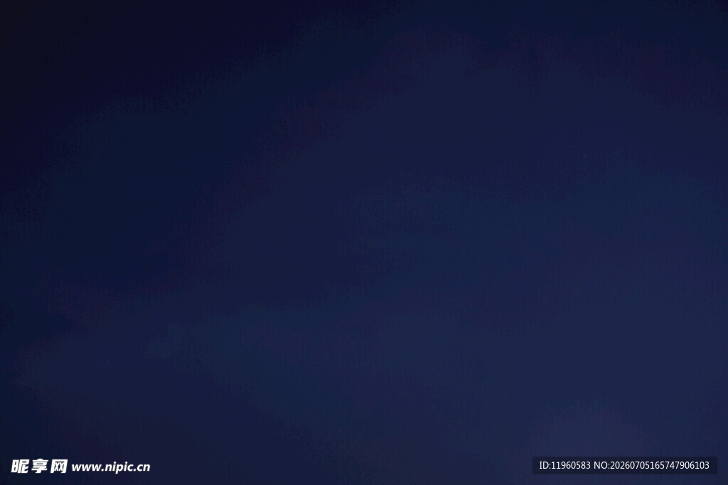 没有星星的夜空深蓝色夜空