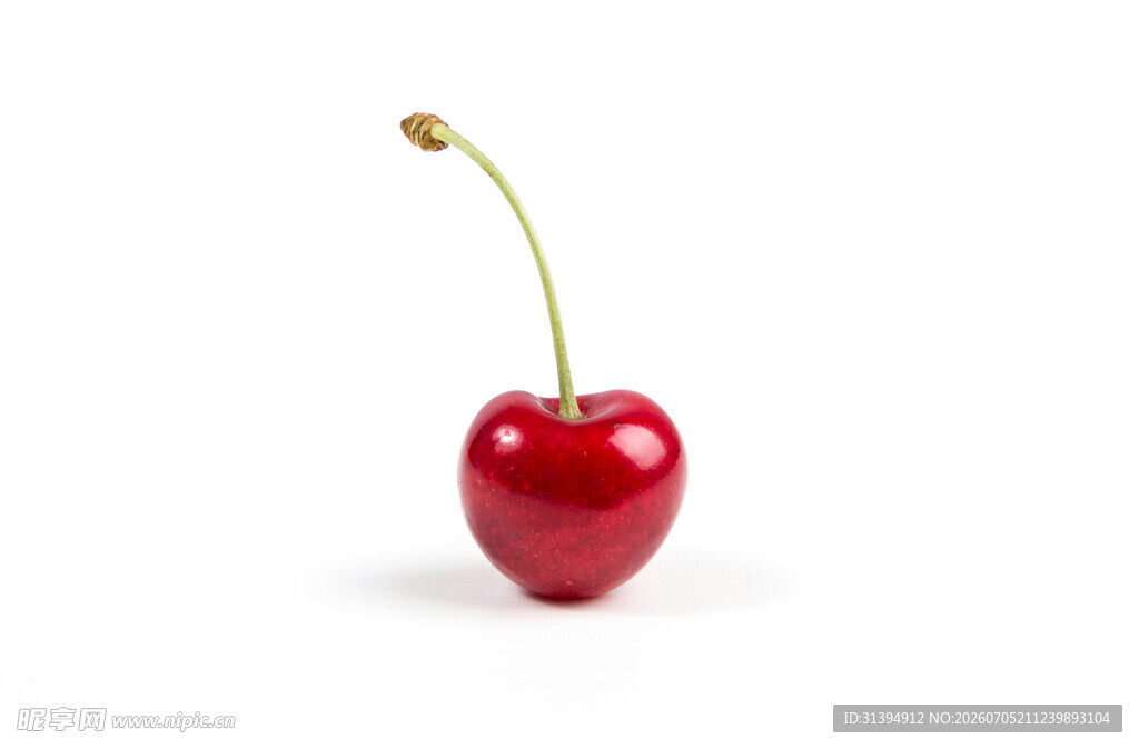 一颗鲜红的单颗樱桃