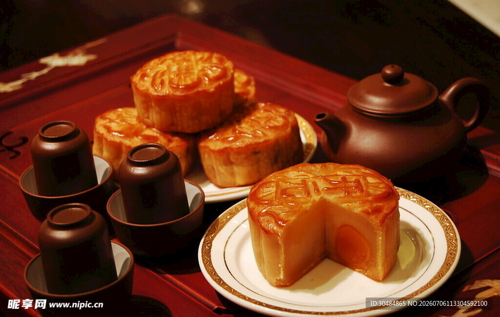 传统中式月饼