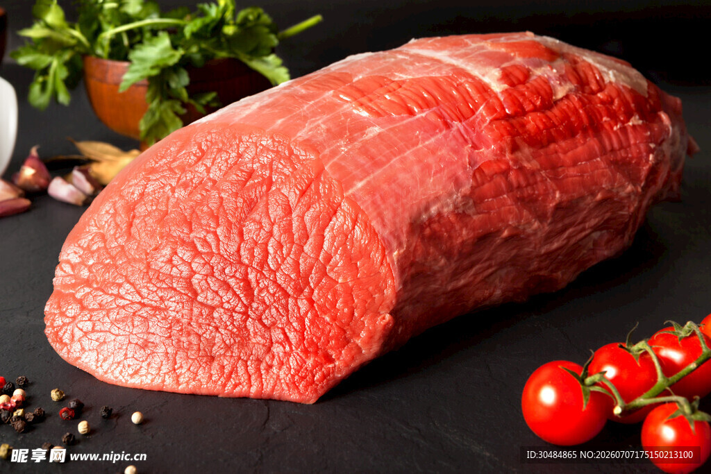 新鲜生牛肉