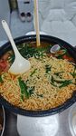美味丰盛的特色拌面条