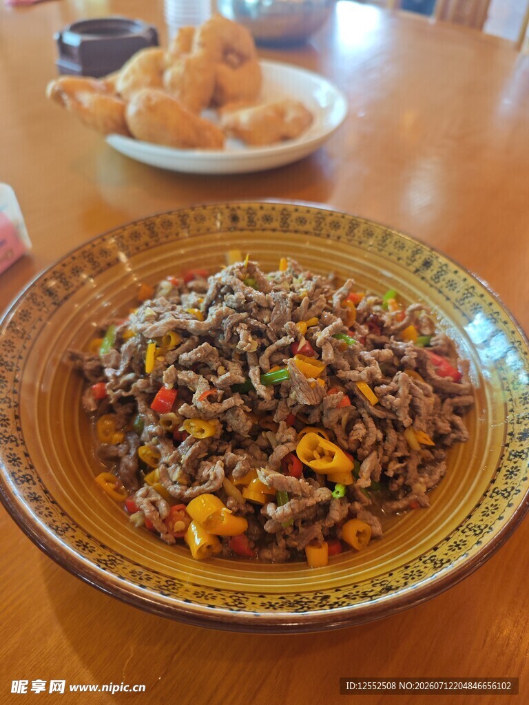 炒牛肉