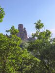 山林间的奇特岩石景观