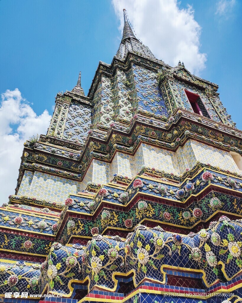 泰国寺庙建筑精美一角