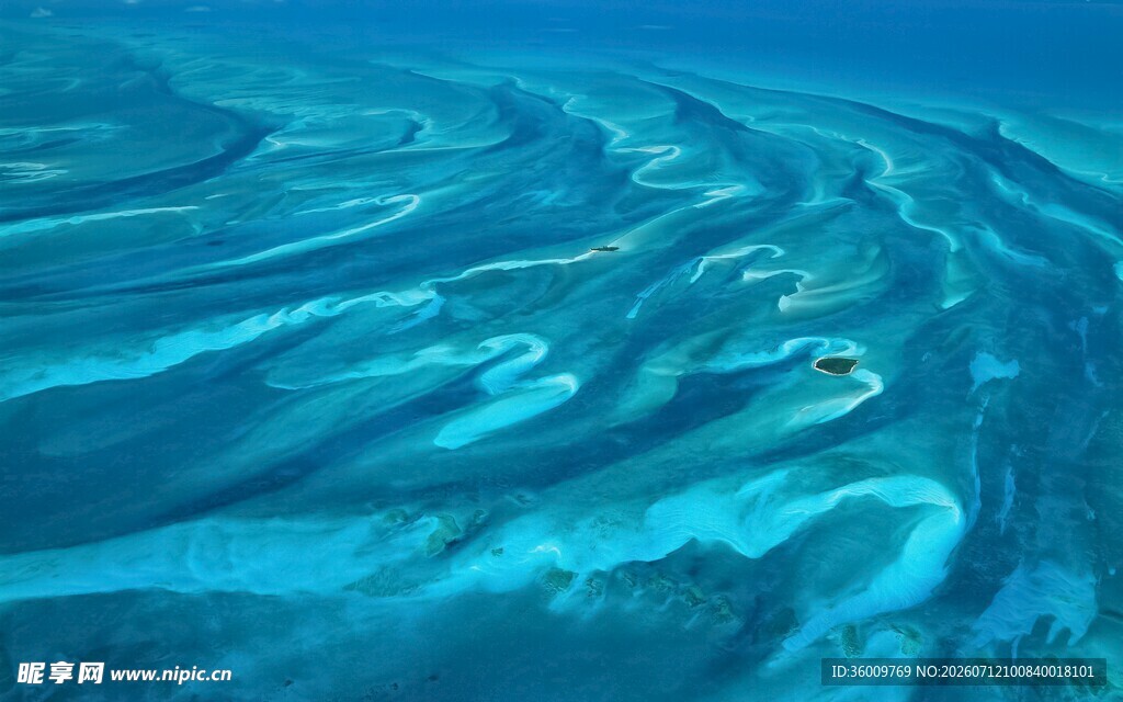 蓝色海洋波纹景象
