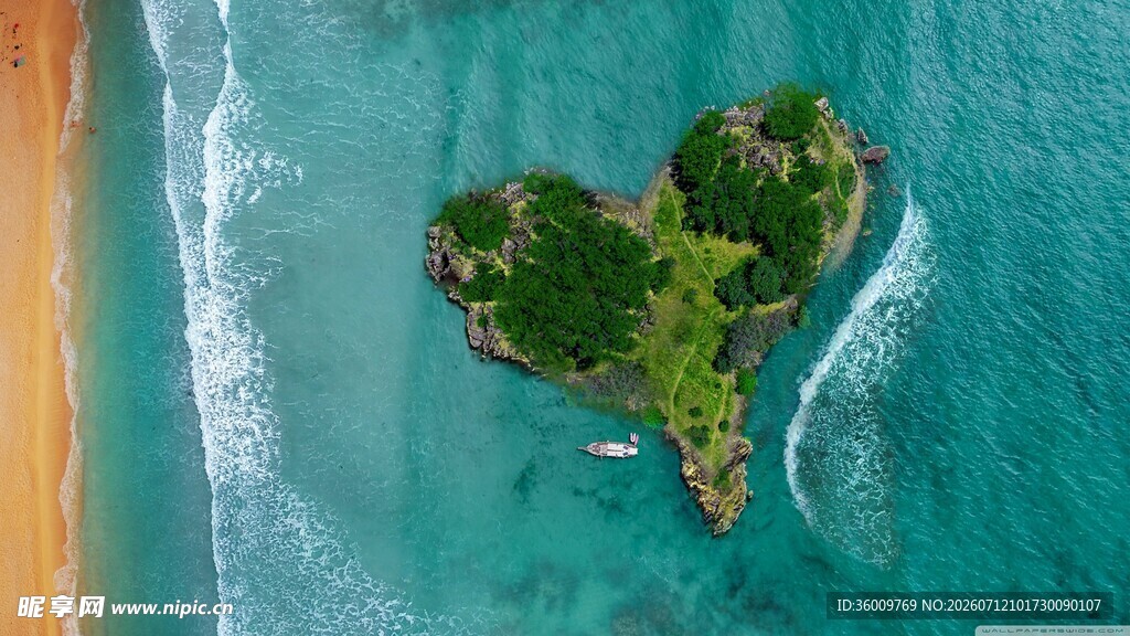 心形海岛俯瞰美景
