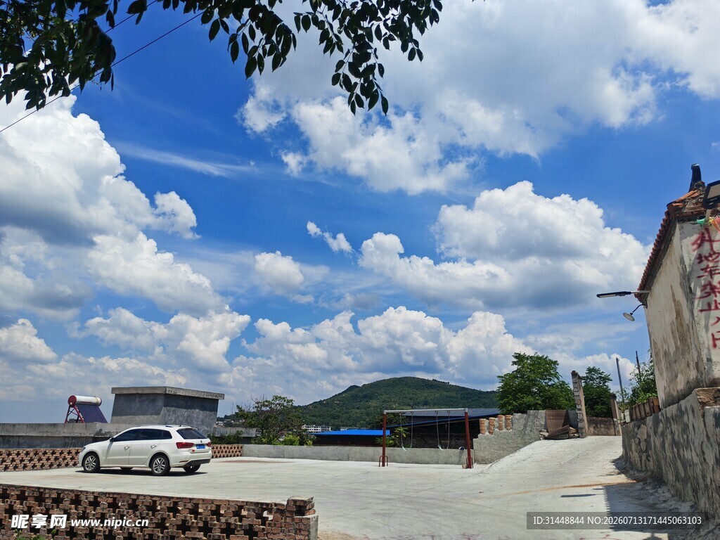 乡村开阔景致