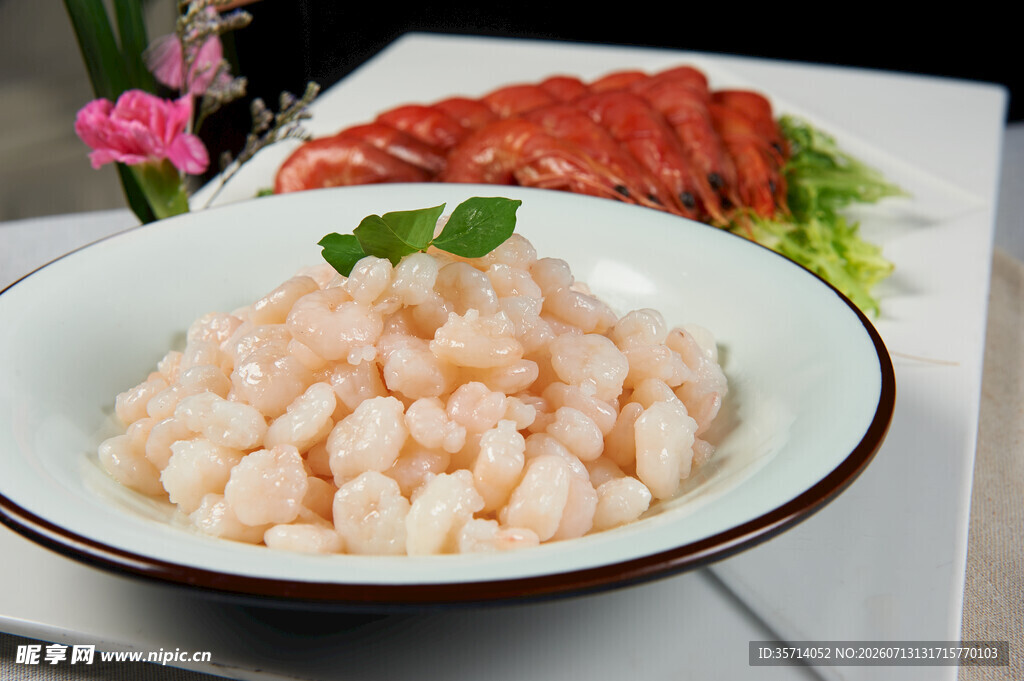 鲜嫩虾仁 美味佳肴呈现