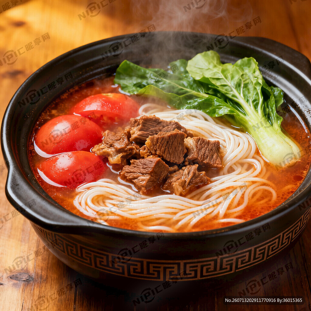 番茄 牛腩 砂锅 米线 油麦菜