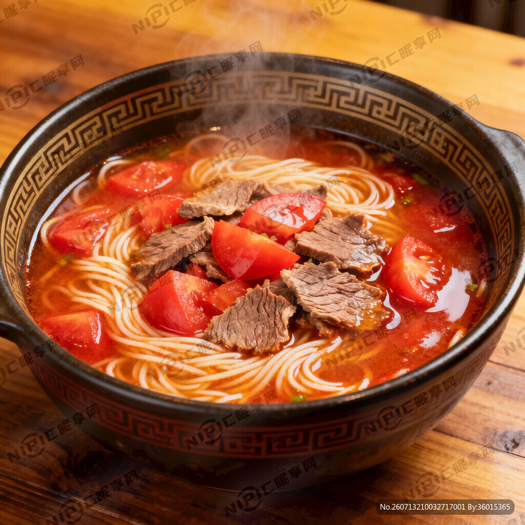 中国风砂锅 牛肉 番茄 米线