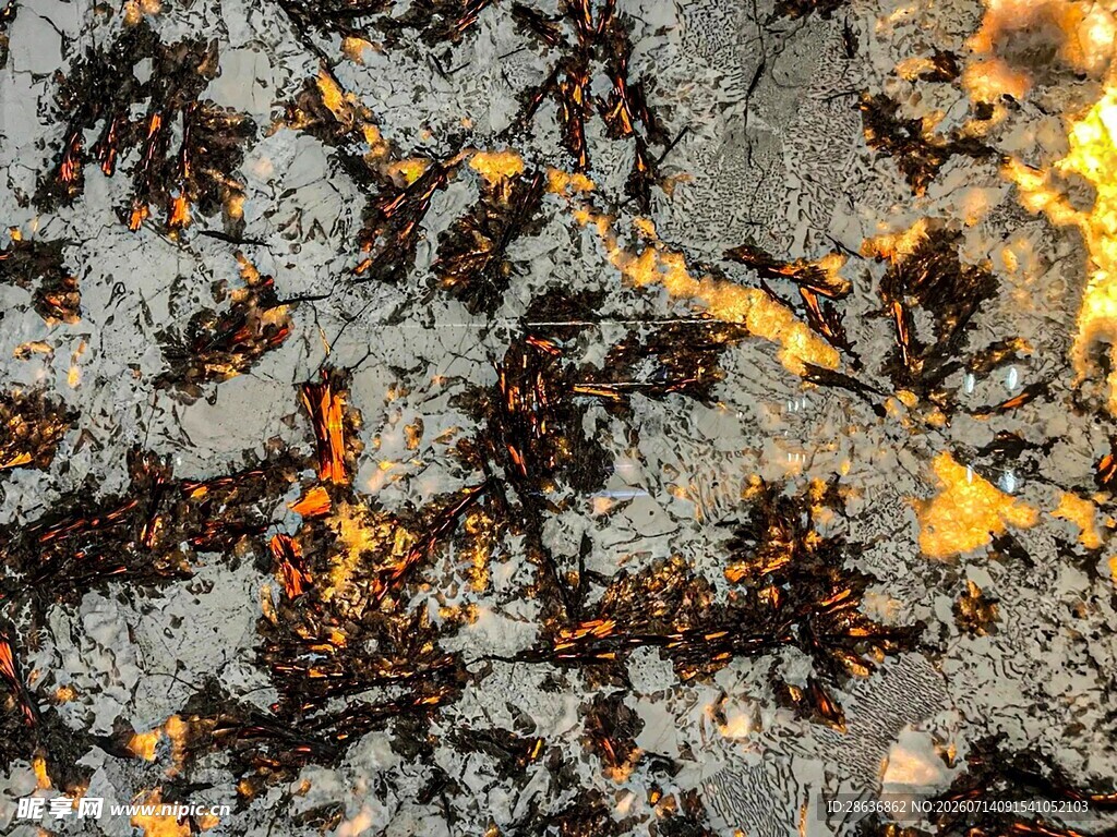 斑驳纹理岩石表面特写