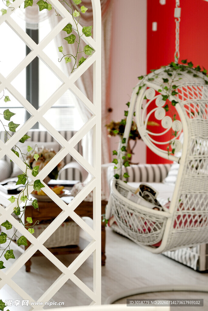 户外白色藤编休闲座椅