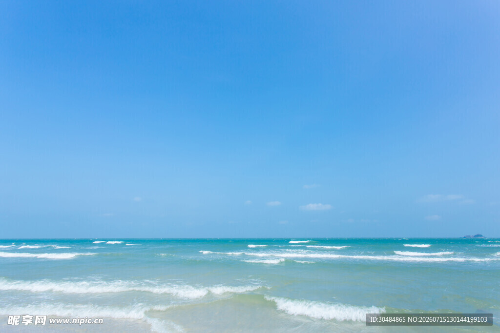 碧海蓝天海浪美景