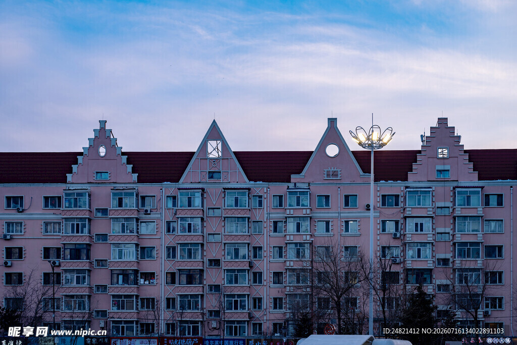 欧式风格多层居民住宅楼