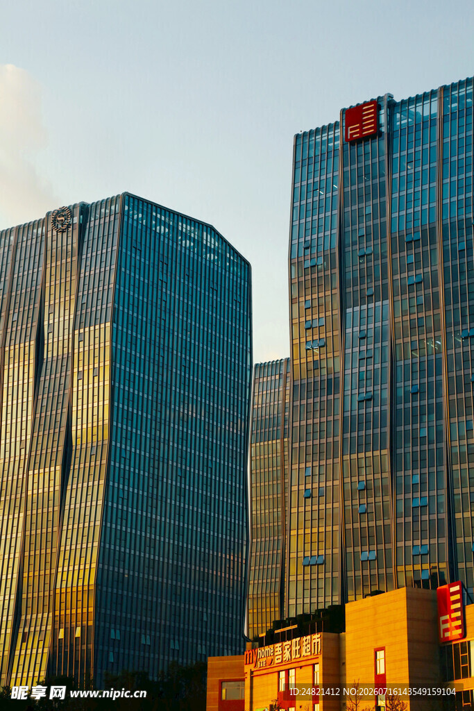 城市高楼大厦景观