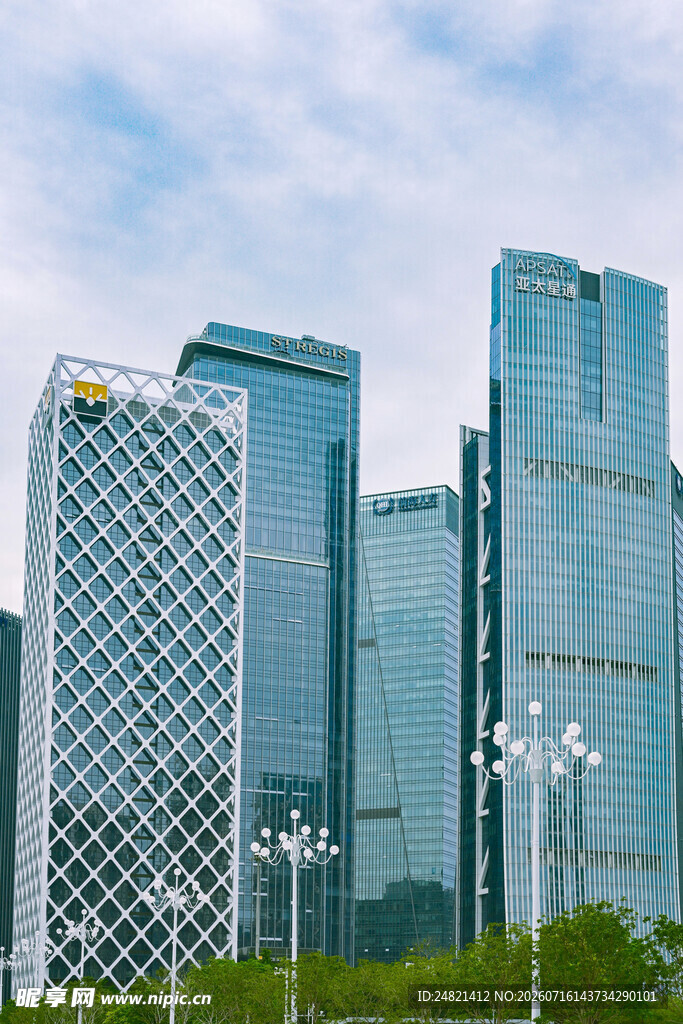 现代都市摩天大楼景观