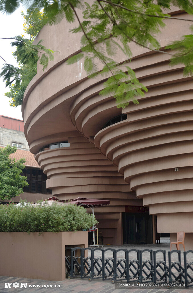 独特螺旋造型建筑外观