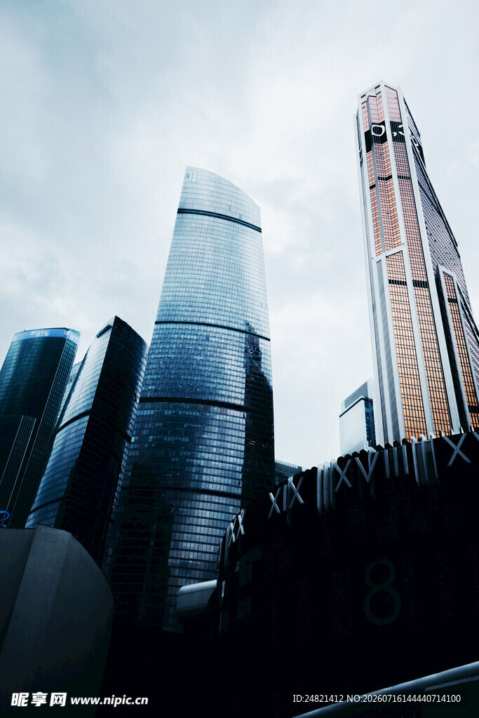 现代都市摩天大楼景观