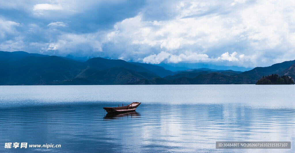 泸沽湖