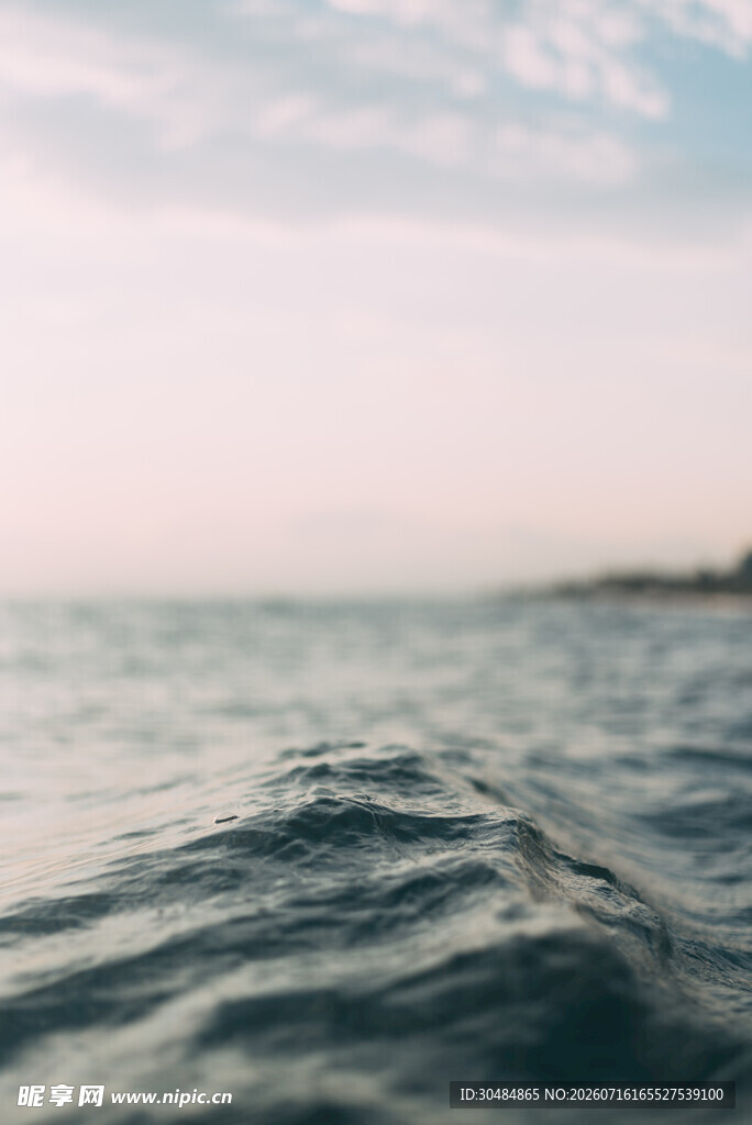 海上波纹