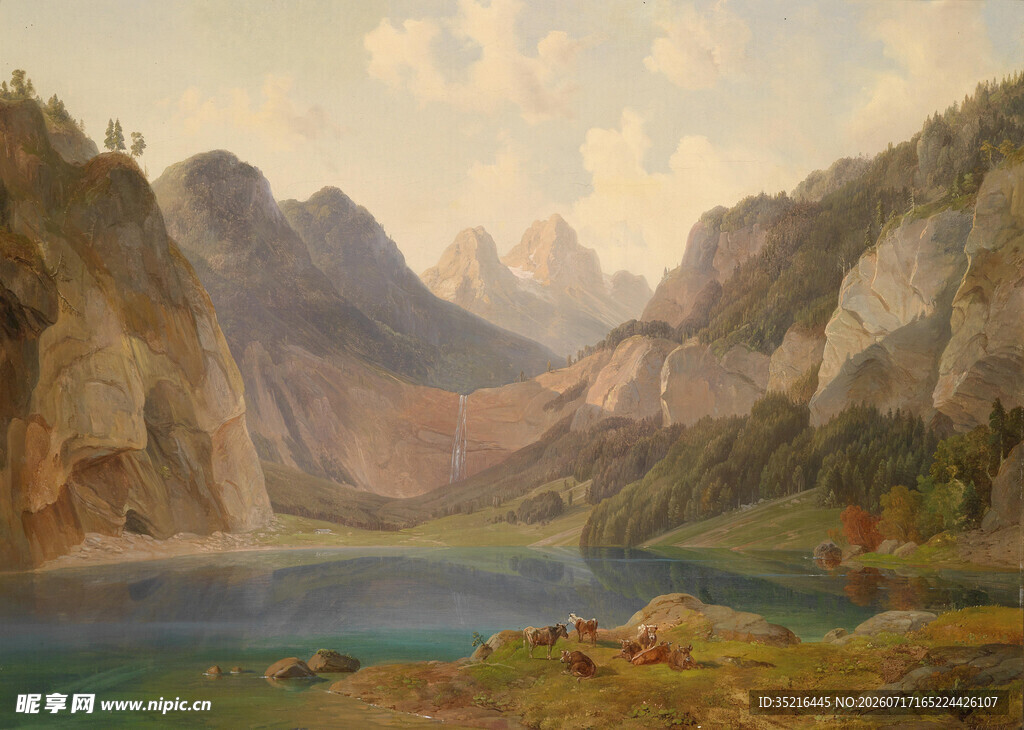 山间湖泊美景