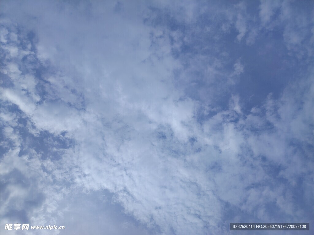 蓝天白云美景