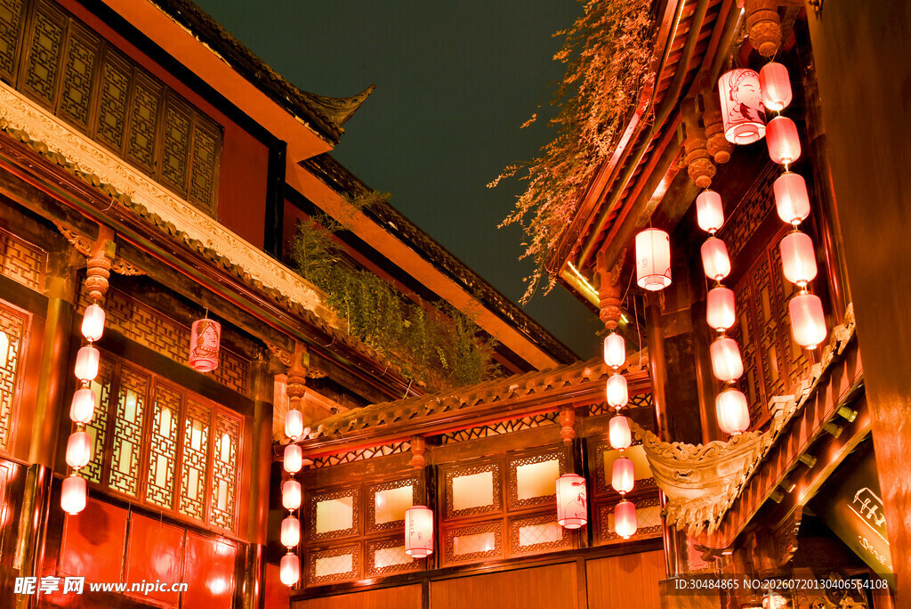 古巷夜景