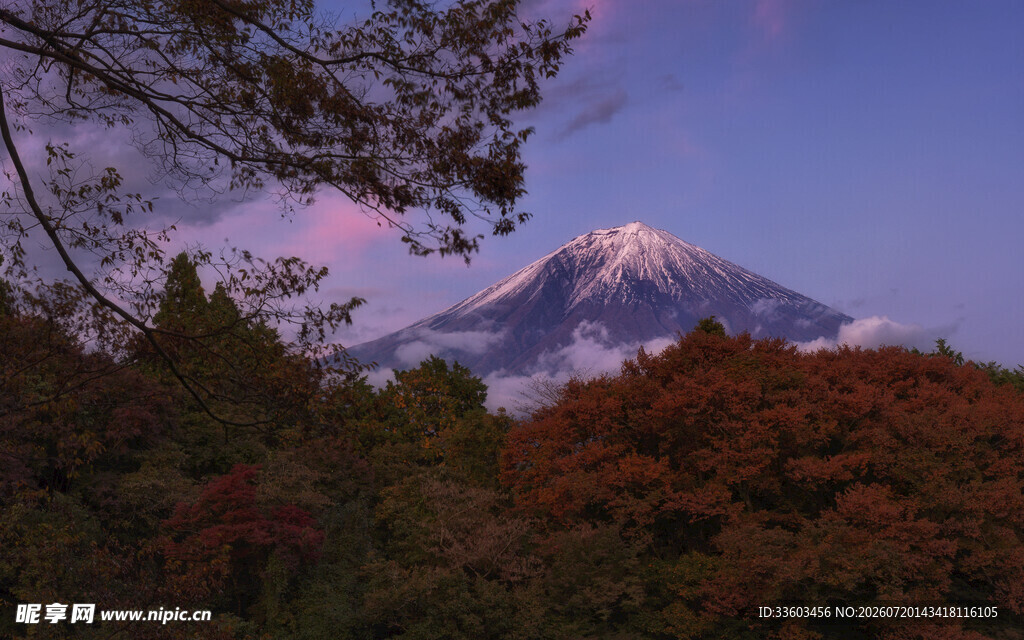 秋日富士山美景