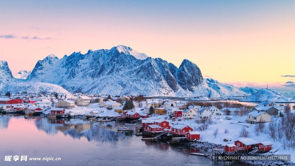 雪景渔村风光