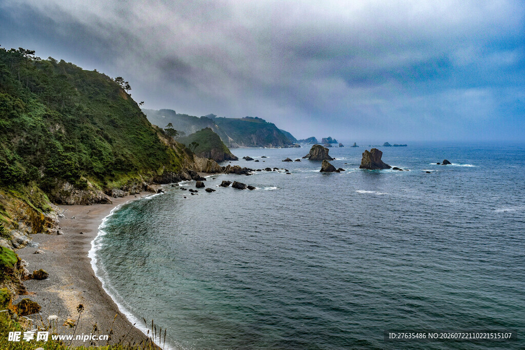 美丽海滨风光山海相依