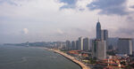 海滨城市壮丽天际线景观