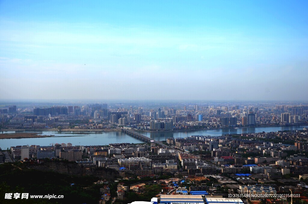 城市全景俯瞰美丽风光